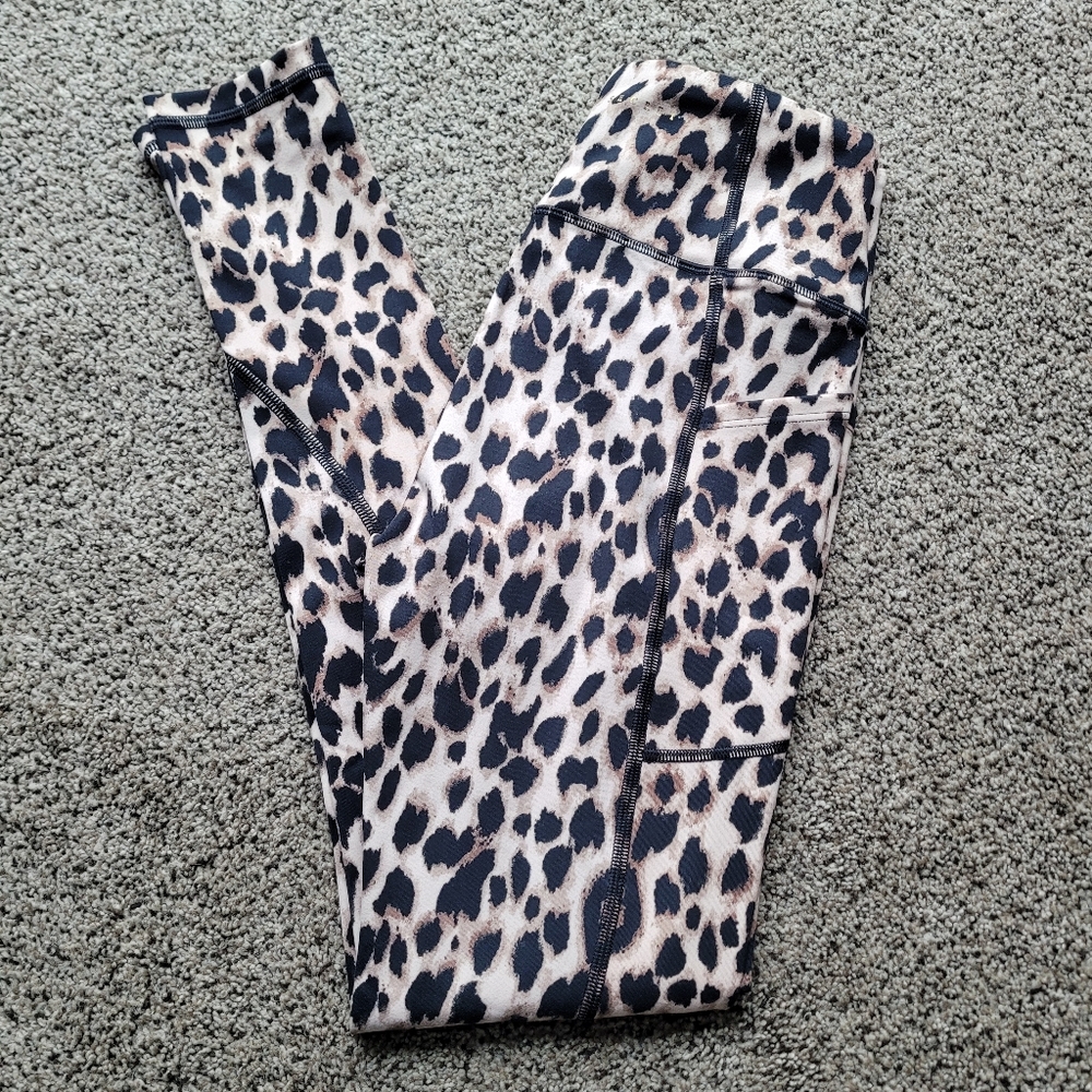 Victorias Secret Womens Leggings S Cheetah Print Safari Athletic Yoga Workout